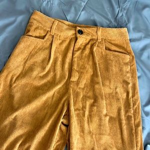 Corduroy pants straight leg, high waist.